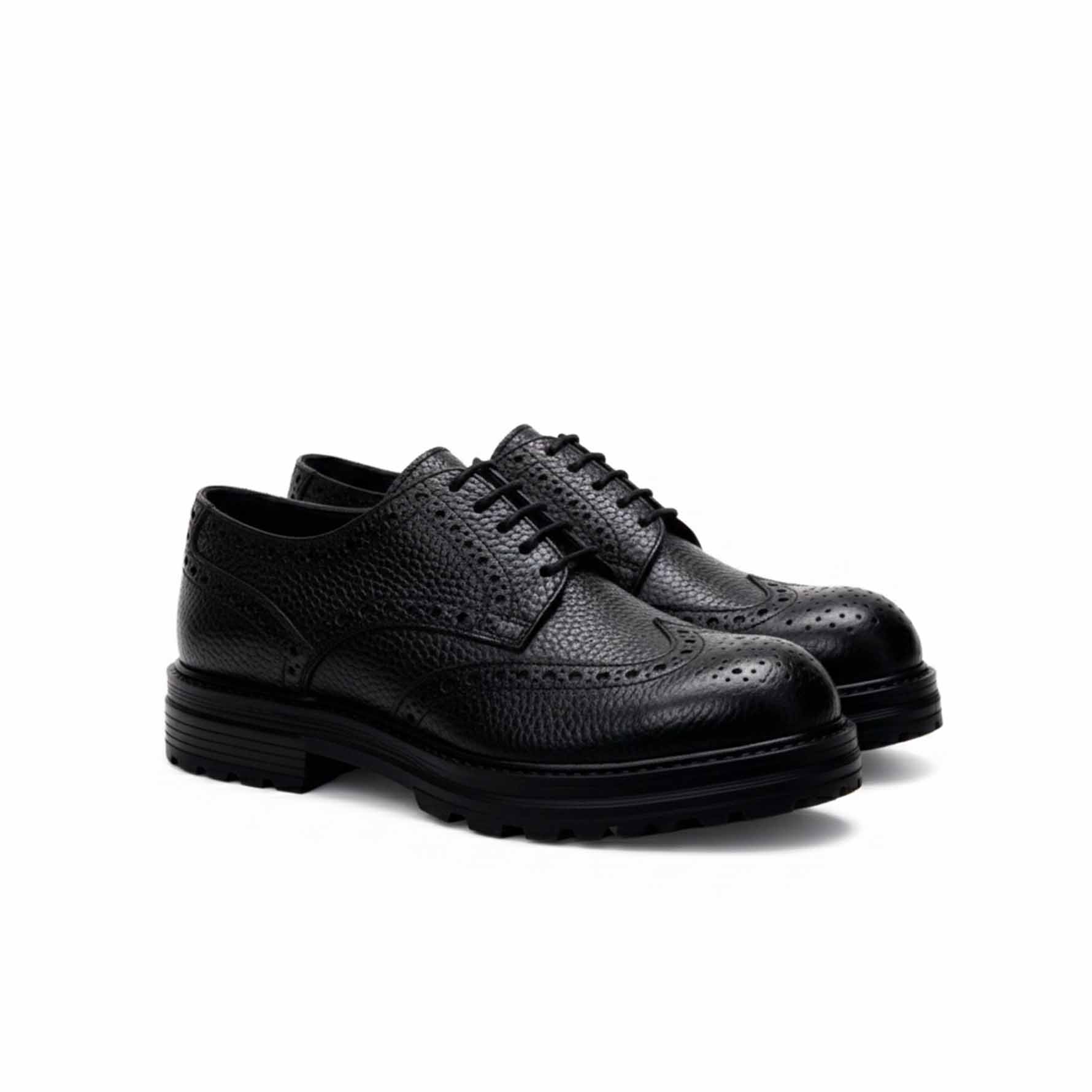 Scarpa stringata in pelle nera | Alvise