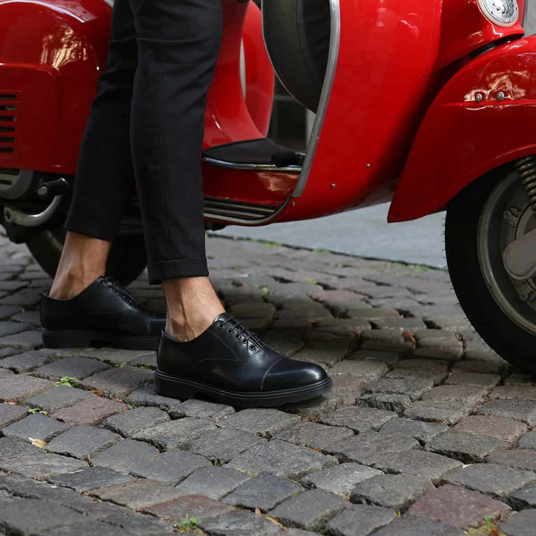 Black leather winter brogues - Aristide